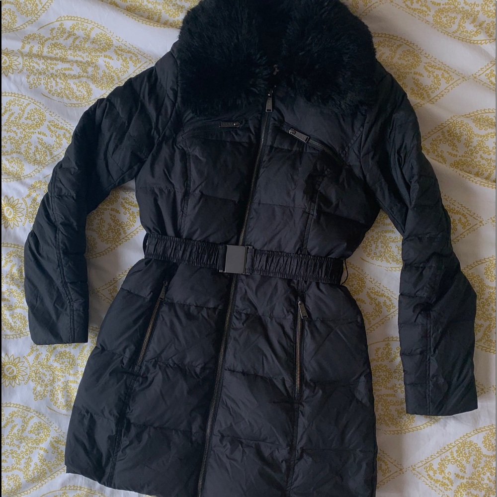 DKNY down + removable faux fur collar Coat - Picture 2 of 7